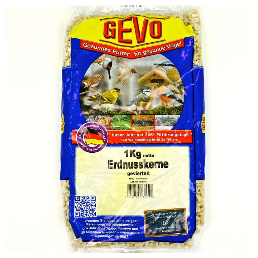 Erdnusskerne geviertelt